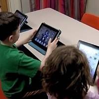 Apple Bagikan 9.000 iPad Gratis untuk Guru