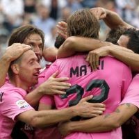 Si Nyonya Tua Siap Menang Kembali