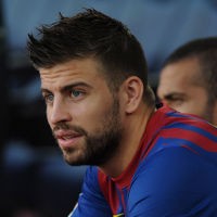 Pique untuk Redam Falcao