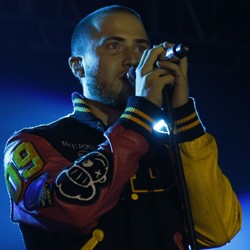 Pesona Mike Posner Bikin Histeris Remaja Jakarta