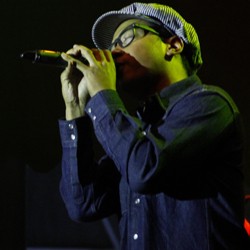 Berdansa Bareng Shaggy Dog di Java Soulnation 2011