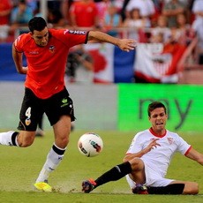 Sevilla Beri Valencia Kekalahan Pertama