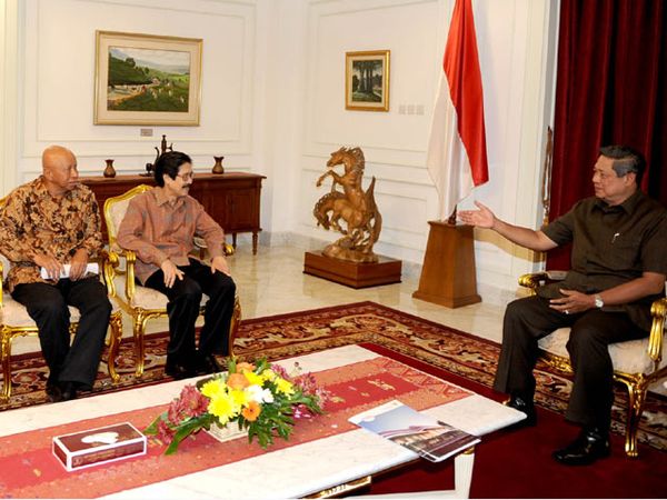 SBY Terima Komnas Pengendalian Tembakau