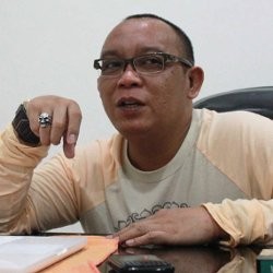 Sibuk, Jhody Suruh Anak Bolos untuk Liburan Bersama