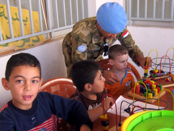Indobatt Isi Liburan Sekolah Anak-anak di Libanon