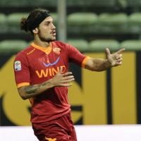 Osvaldo Beri Roma Kemenangan Perdana