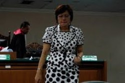  Periksa Rosa, KPK Ingin Segera Lengkapi Berkas Nazaruddin