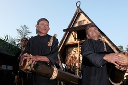 Seren Taun 2011, Kasepuhan Cisungsang
