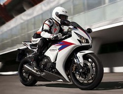 Honda Perkenalkan CBR1000RR Fireblade Anyar
