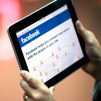 Aplikasi Facebook di iPad Hadir Bareng iPhone 5?