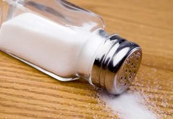 Kelebihan Garam Bisa Hipertensi, Kekurangan Garam Bikin Lupa