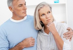 Saat Tua, Wanita Khawatir Pada Penampilan dan Pria Pada Seks