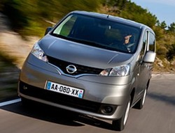 Nissan Tunggu Waktu Tepat Pasarkan NV200