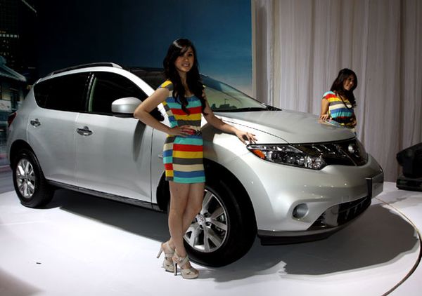 Nissan Murano Meluncur