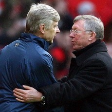 Fergie dan Wenger Beda Pendapat Soal Intervensi Stasiun TV