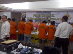 Selain Off Line, Polisi Juga Bongkar Pembobolan Kartu Modus Refund Fiktif