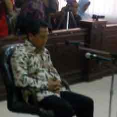 Mantan Bupati Sidoarjo Divonis 1 Tahun Penjara