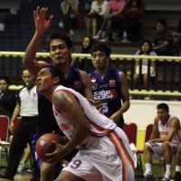 Pelita Jaya Melaju ke Empat Besar