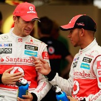 Hamilton Akui Button Lebih Baik