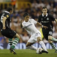 Spurs, Fulham, & Stoke Petik Kemenangan