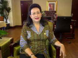 Hemas: Baju Pengantin Tak ke Desainer Mahal Seperti Kate Middleton