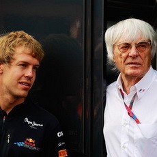 Ecclestone: Vettel Masih Bisa Lebih Baik