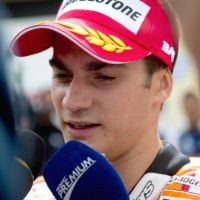 Pedrosa Sodok Stoner, Honda Dominan