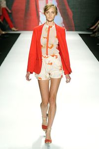 Vivienne Tam