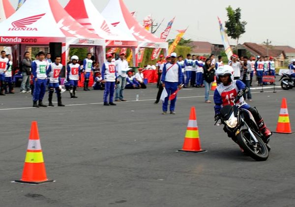 Lomba Mengendara Aman