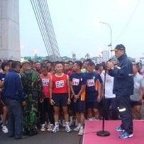 HUT ke-66 TNI, 1.500 Peserta Ikut Lomba Lari 10 Kilometer