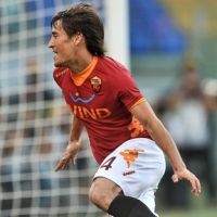 Tundukkan Atalanta, Roma Mulai Panas