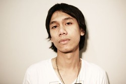 Squire Fender Siap Rilis Gitar Versi Eross Candra