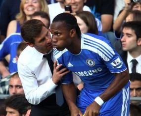 Chelsea Tunggu Drogba Teken Kontrak Baru
