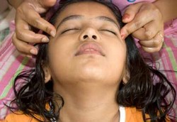 Anak SD Diajari Saling Pijat untuk Cegah Bullying