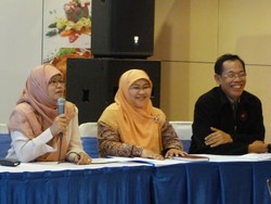 Seminar Katering Halal Meriahkan Interfood 2011