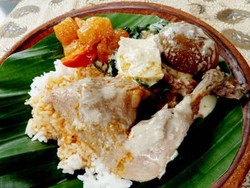 Keistimewaan Jogja dalam Gudeg Kanjeng 