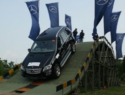 Test Drive Mercy ML350 Sport dan GL500