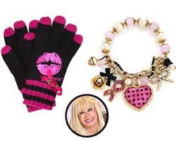 Peduli Kanker Payudara, Betsey Johnson Rilis Aksesori