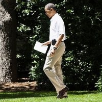 Obama Dapat iPad 2 Langsung dari Steve Jobs