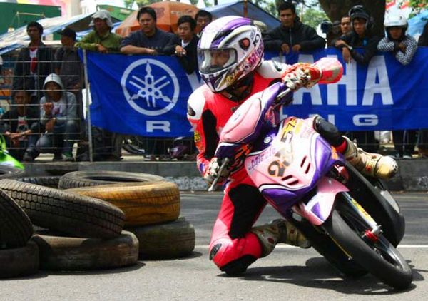 Ban untuk Skutik Ngebut