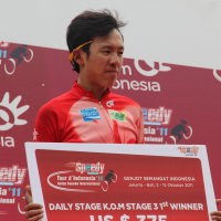 Kerjasama Tim Menangkan Yeung