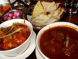 Kari Kambing Mak Nyuss di Ganesha