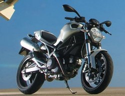 Ducati Luncurkan Monster Khusus Pengendara Asia