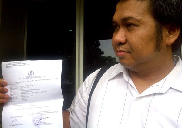 Korban Penyedotan Pulsa Lapor Polisi