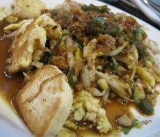 Tahu Tek, Kuliner Surabaya Kini Hadir di Bandung 