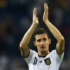 Bidik Rekor Muller, Klose Belum Pikirkan Pensiun