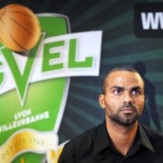 Tony Parker Bersiap Pulang Kampung