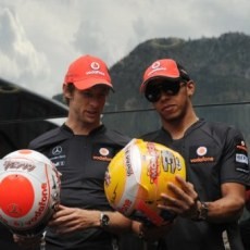 Button: Pembalap No.1 Dongkrak Kans Gondol Titel