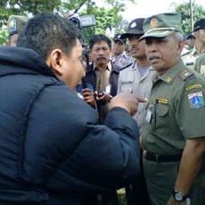 Kantor LSM di Cipayung Dirobohkan, Sekjennya Ngamuk