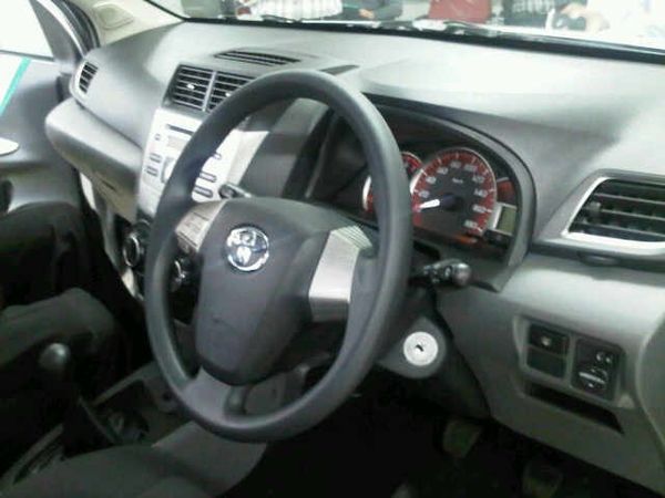 Intip Interior Avanza Terbaru